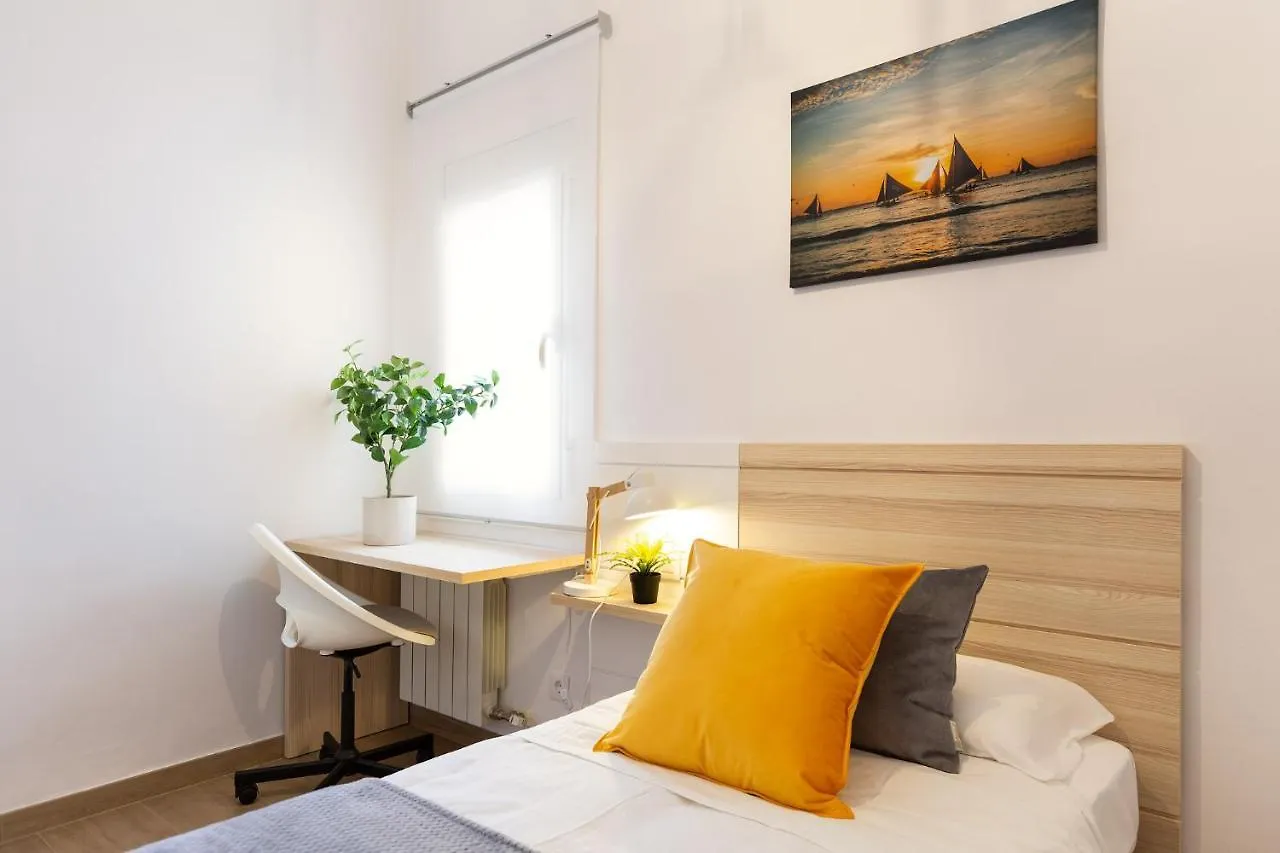 Confort Apartamentos En Playa, 3 Drm Barcelona